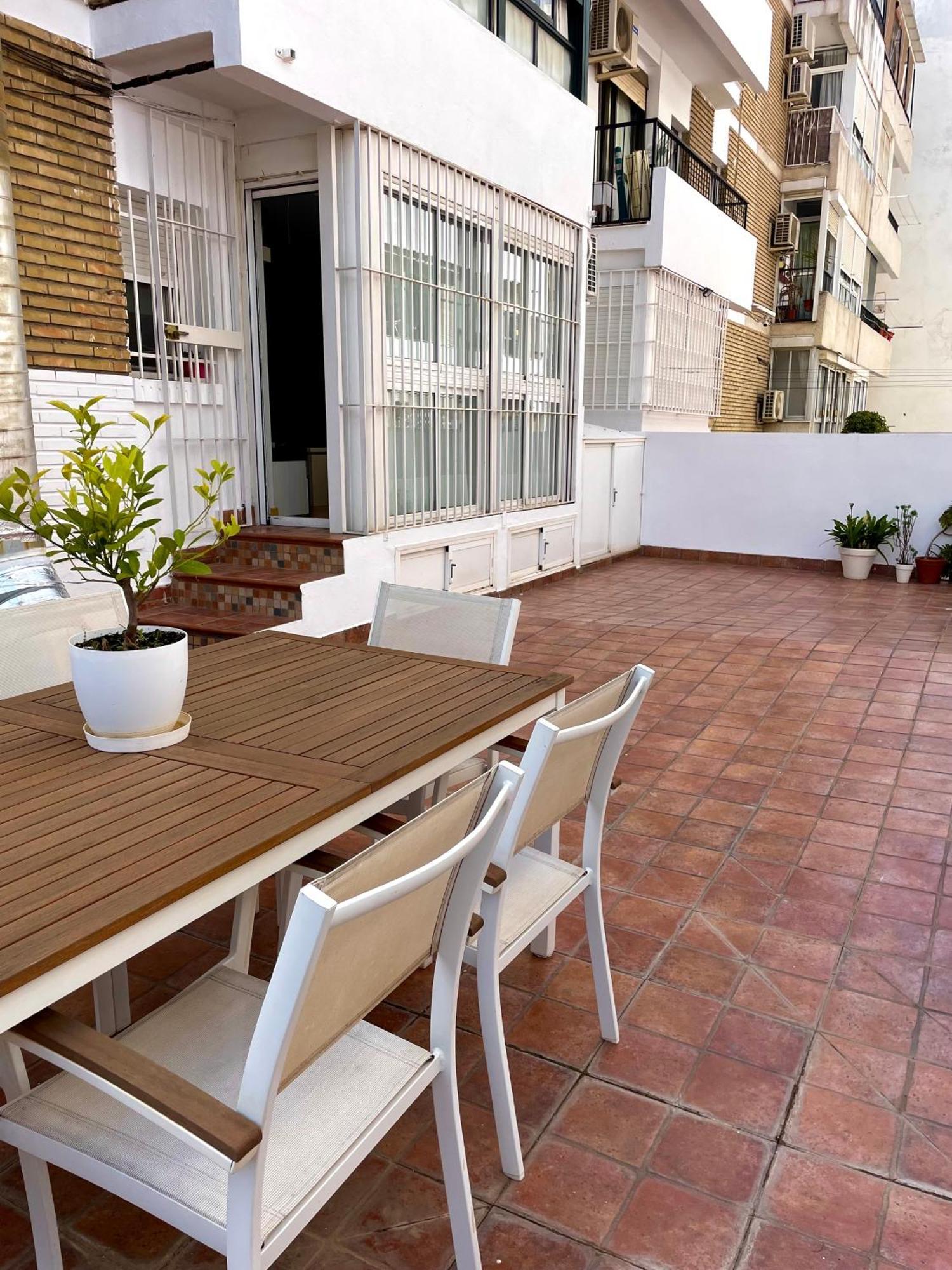 La Terraza De Triana Apartment Seville Luaran gambar